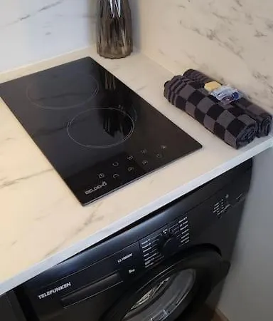 La De Lily 公寓 塔朗斯