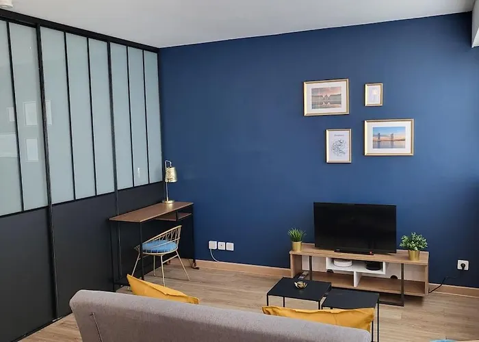 La De Lily Apartman *